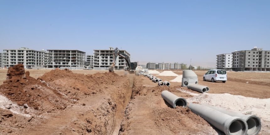 Kızıltepe Turgut Özal Mahallesi’nde 12 Bin Metrelik Atıksu Çalışmaları Devam Ediyor